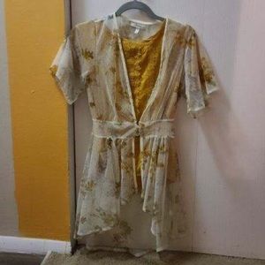 Mustard yellow Duster + Blouse - Like New!